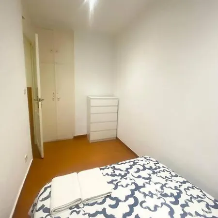 Apartamento Atocha Ferrocarril 4 *