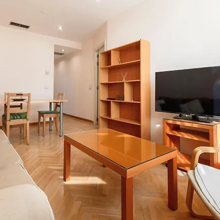 Cozy Chamberi Vii Renovated 1br 1bh Apartment *