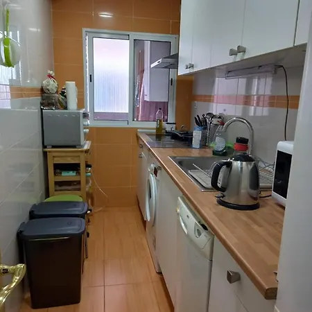 Alojamiento Disponible Para Una Persona Apartment