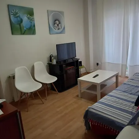 Alojamiento Disponible Para Una Persona Apartment