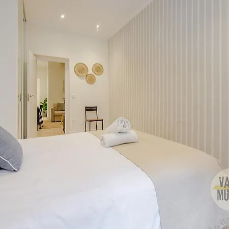 Apartamento Elegante Apt De 7 En El Corazon De Chueca/justicia Madrid