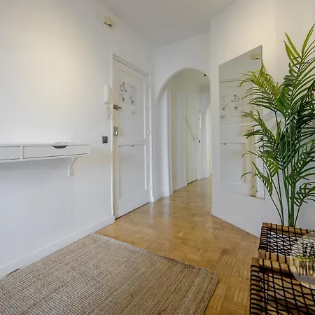 Appartamento Apartamento De 4hab En La Latina Con Vistas
