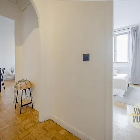 Apartamento De 4hab En La Latina Con Vistas Apartment *