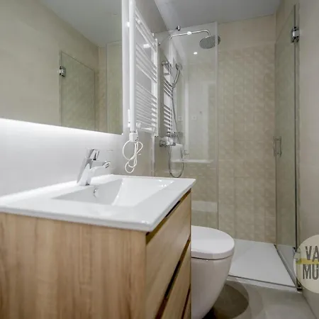 Apartamento Elegante Apt De 7 En El Corazon De Chueca/justicia *