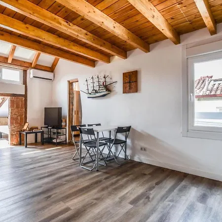 Atico Espacioso En Malasana Appartement