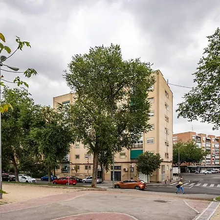 Arriaga Alto- Coqueto Duplex. Parking Gratuito Madrid