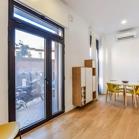 Loft Reformado En La Plaza De Ventas Madrid