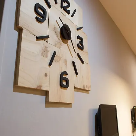 Onefam Sungate Hostel Madrid