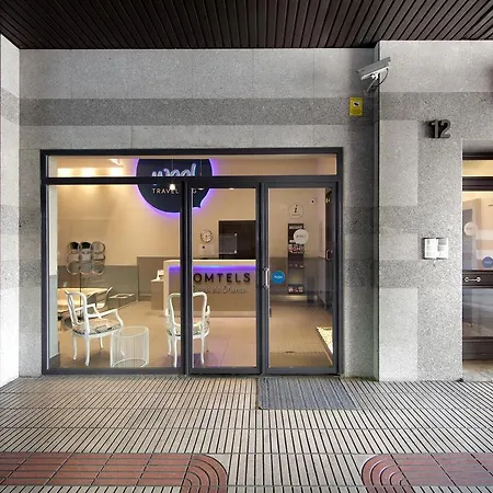 Wootravelling Plaza De Oriente Homtels Madrid