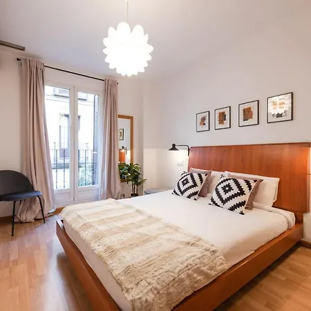Apartment 2 Bedrooms 2 Bathrooms Furnished - Malsana - With Pool - Mintystay Madrid