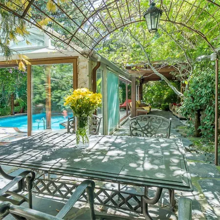 5-suite Luxury In With Indoor Pool And Oasis Villa Madrid
