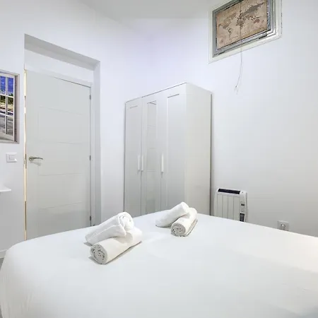 Apartment Charming Atocha Station