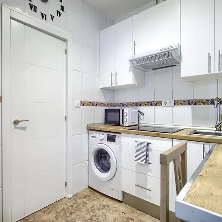 Charming Atocha Station Apartment