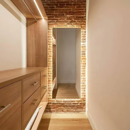 Apartment Salamanca V Calle Alcantara 3br 3bh