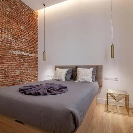 Salamanca V Calle Alcantara 3br 3bh *