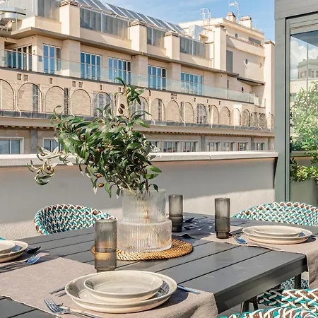 Gran Via Vii Calle Jacometrezo 2br 2bh Apartment