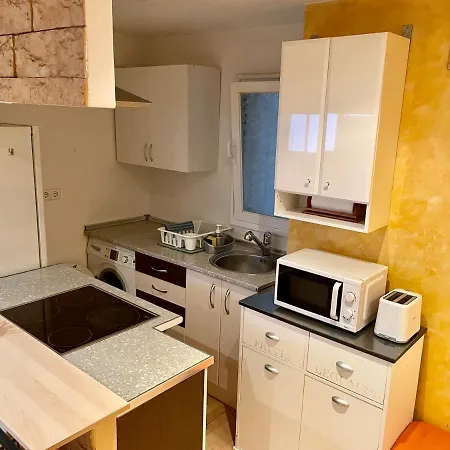 Acogedor Duplex Barrio Del Pilar Apartment *