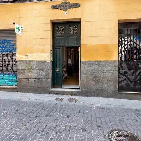 3 Bedrooms 2 Bathrooms Furnished - Malasana - Terrace - Bright In Downtown Area - Mintystay Appartamento Madrid