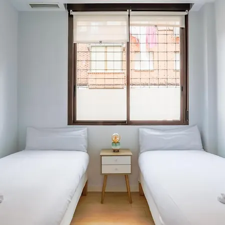 Bright Modern - 2bedrooms 2baths -cuatro Caminos Apartmán *