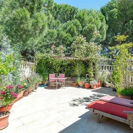5-suite Luxury In With Indoor Pool And Oasis Madrid