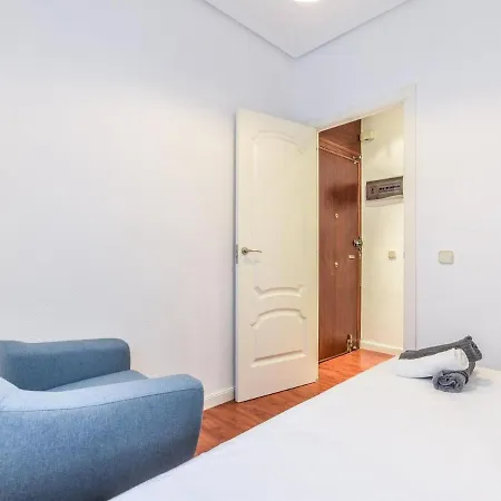 Apartment Apartamento En Plaza De Lavapies Madrid