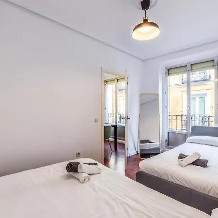 Apartamento En Plaza De Lavapies Apartment Madrid