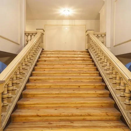 Gran Via Apartment