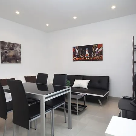 Apartment Gran Via *
