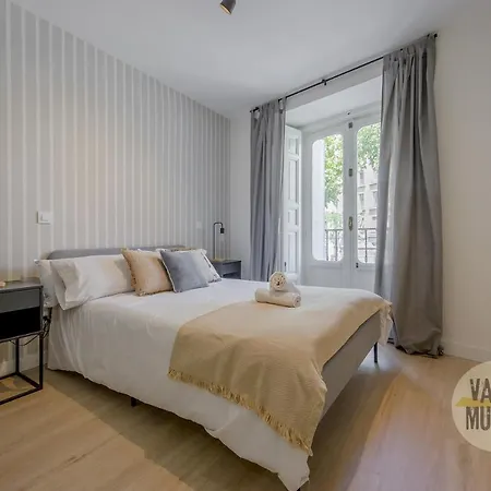 Spacious New 7 En La Plaza De Tirso De Molina