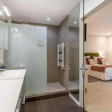 Spectacular 2-bedroom With Stunning Retiro Park Views In The Heart Of Barrio Salamanca *