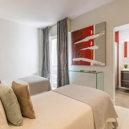 Apartamento Spectacular 2-bedroom With Stunning Retiro Park Views In The Heart Of Barrio Salamanca Madrid