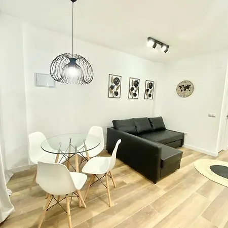 Rio Amparo Usera Apartamento Madrid