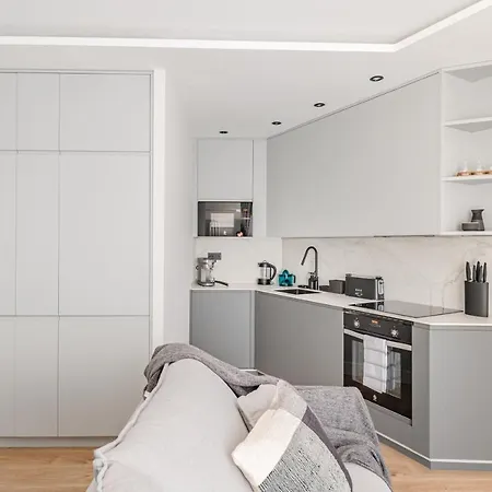 Apartment Gran Via Vii Calle Jacometrezo 2br 2bh *