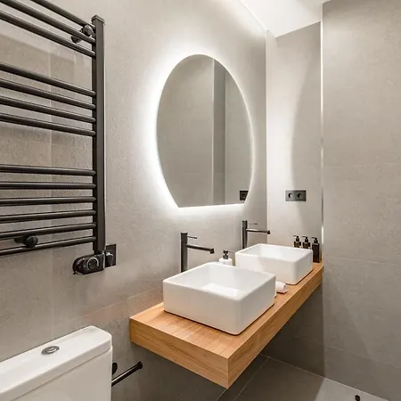 Gran Via Vii Calle Jacometrezo 2br 2bh Apartment