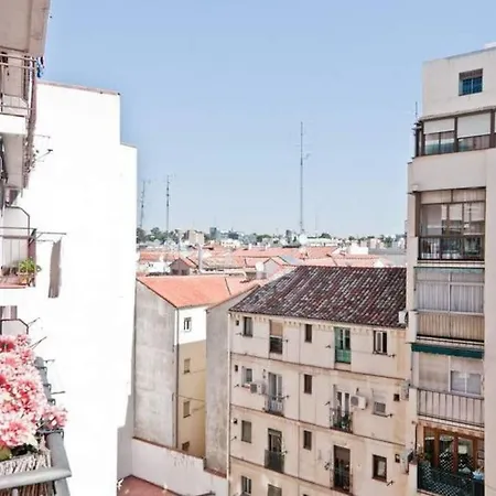 Apartamento En Atocha - Silencioso Y Luminoso