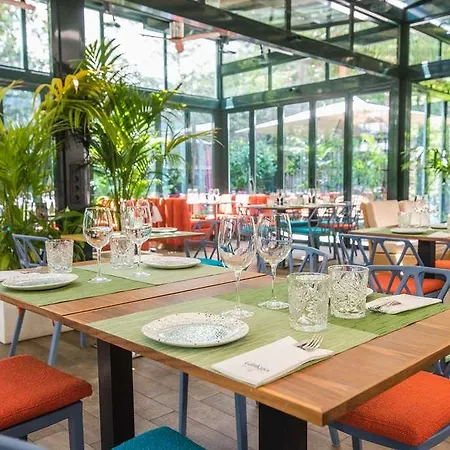 Vp Jardin De Recoletos Madrid