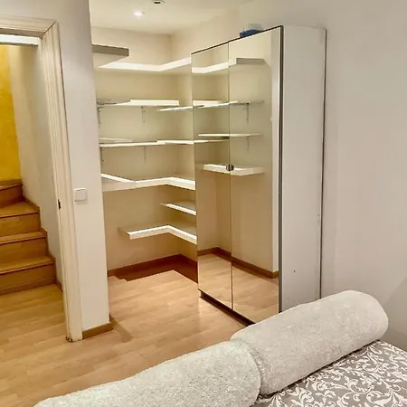 Apartment Acogedor Duplex Barrio Del Pilar Madrid