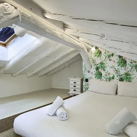 Charming Sol Attic Madrid