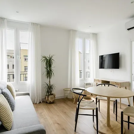 Apartamento Reformado En El Retiro Apartment