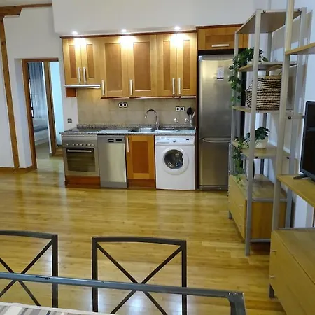 Con Encanto Junto A La Plaza Mayor Apartment