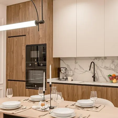 Appartamento Chamberi V Calle Hartzenbusch 2br 2bh Madrid