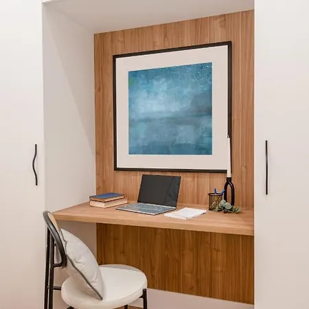 Chamberi V Calle Hartzenbusch 2br 2bh Madrid