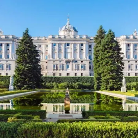 Apartamento Con Encanto Junto A La Plaza Mayor *