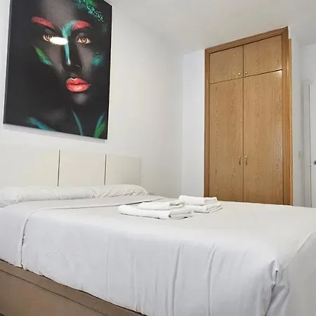 Apto Tanez Plaza Toros Ventas, A Apartment