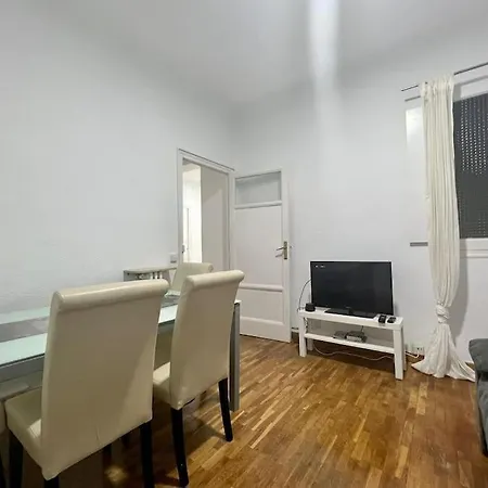 Excelente Piso Cerca Del Retiro! Apartment