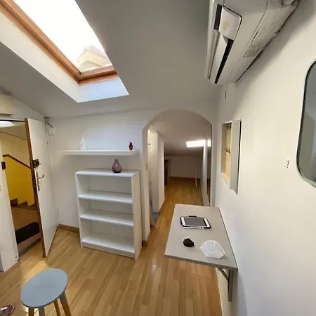 San Bernabe, 2 En Vistillas Junto A Metro Puerta De Toledo Appartement
