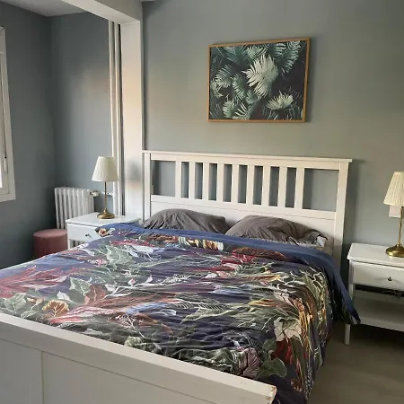 Comoda Principal Con Vista Exterior Madrid