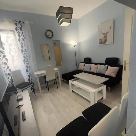 Retiro, Atocha, Paseo Del Prado. Pacifico 28007. Apartment *