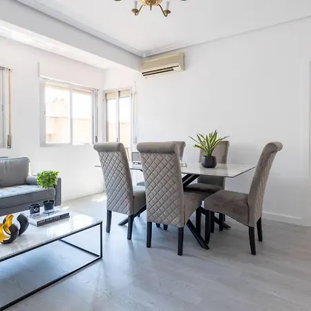 Paseo Esperanza Lujoso Apartamento En 아파트