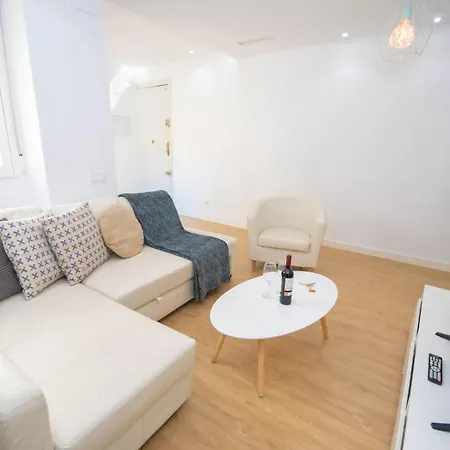 Apartment For Your Bonito Y Amplio Temporal En Barrio Salamanca - Clc43 *